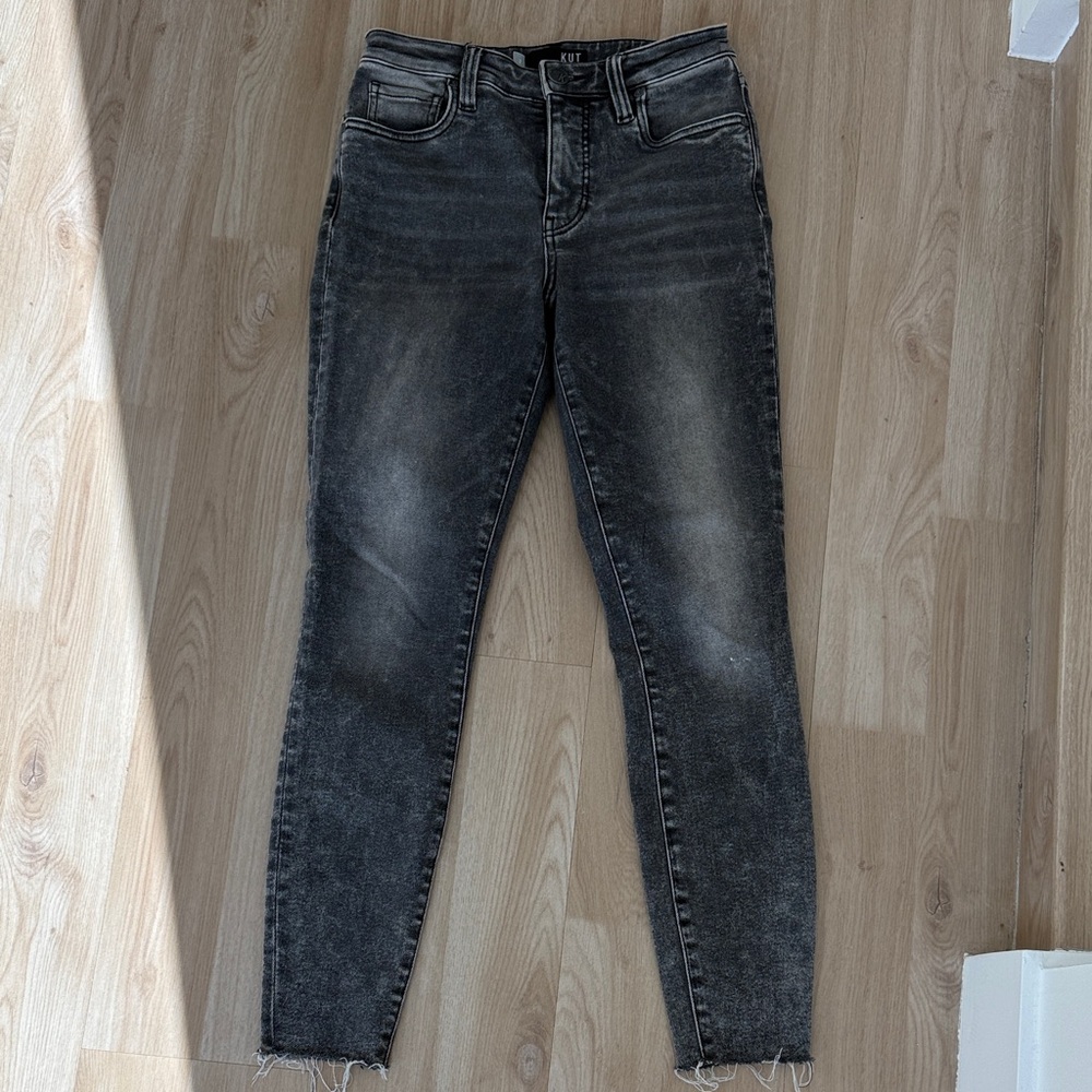 Kut from the Kloth Women's Connie Fab Ab Ankle Skinny Jeans in Black Wash - Picture 2 of 6